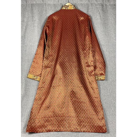 Full Embroidered Men Sherwani Red and Gold - Picture 2 of 7